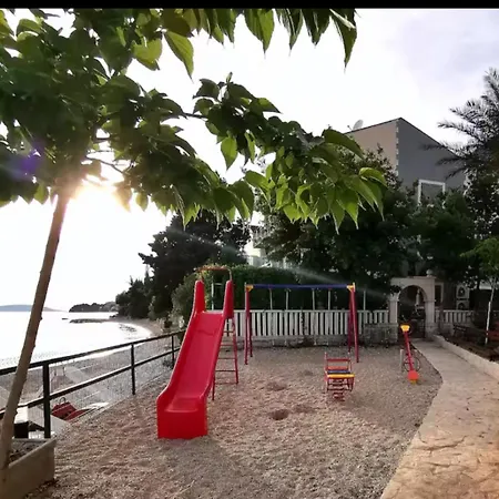 Nautica Брист